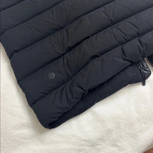 Lululemon Black Puffer Vest - Picture 2 of 7